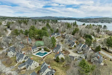 12 Gables Drive Laconia NH 03246