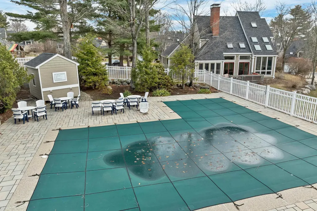 12 Gables Drive Laconia NH 03246