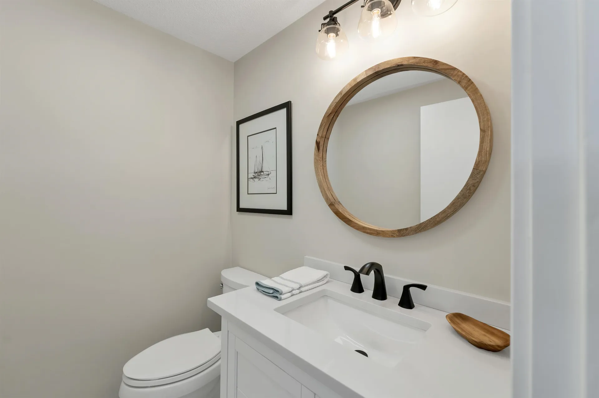 12 Gables Drive Laconia NH 03246