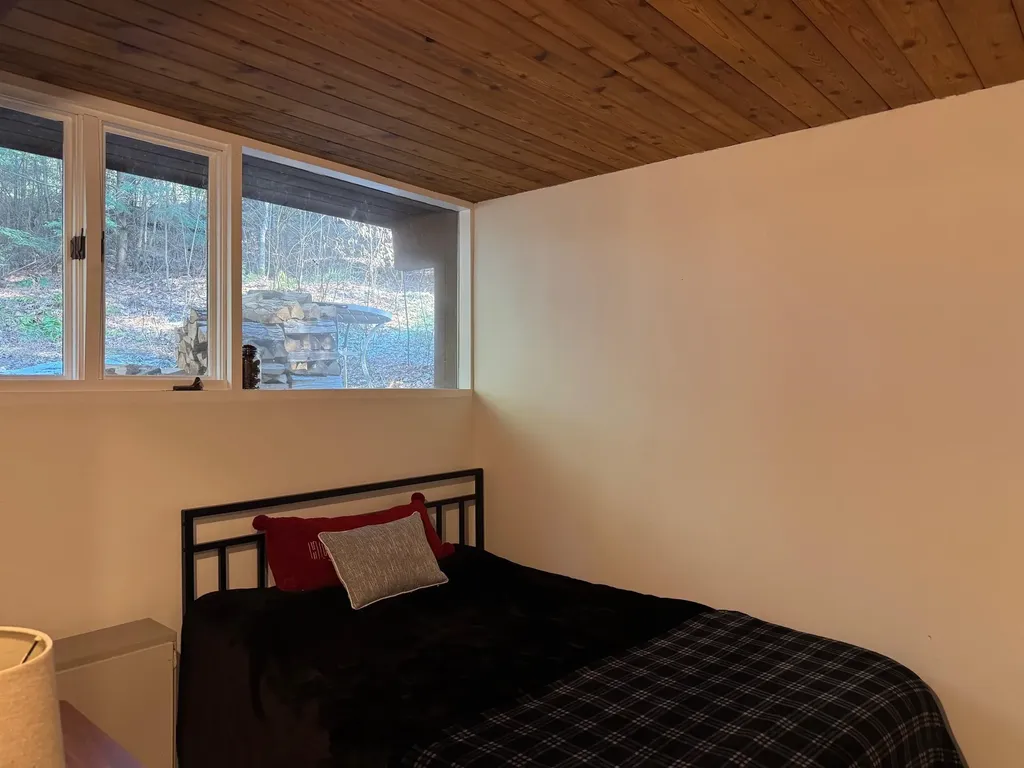 290 Village Lane West Windsor VT 05037