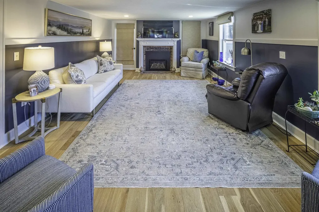 17 Beaumont Drive Dover NH 03820