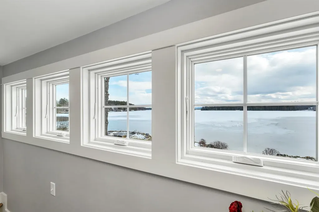 14 Lake Shore Drive Moultonborough NH 03254