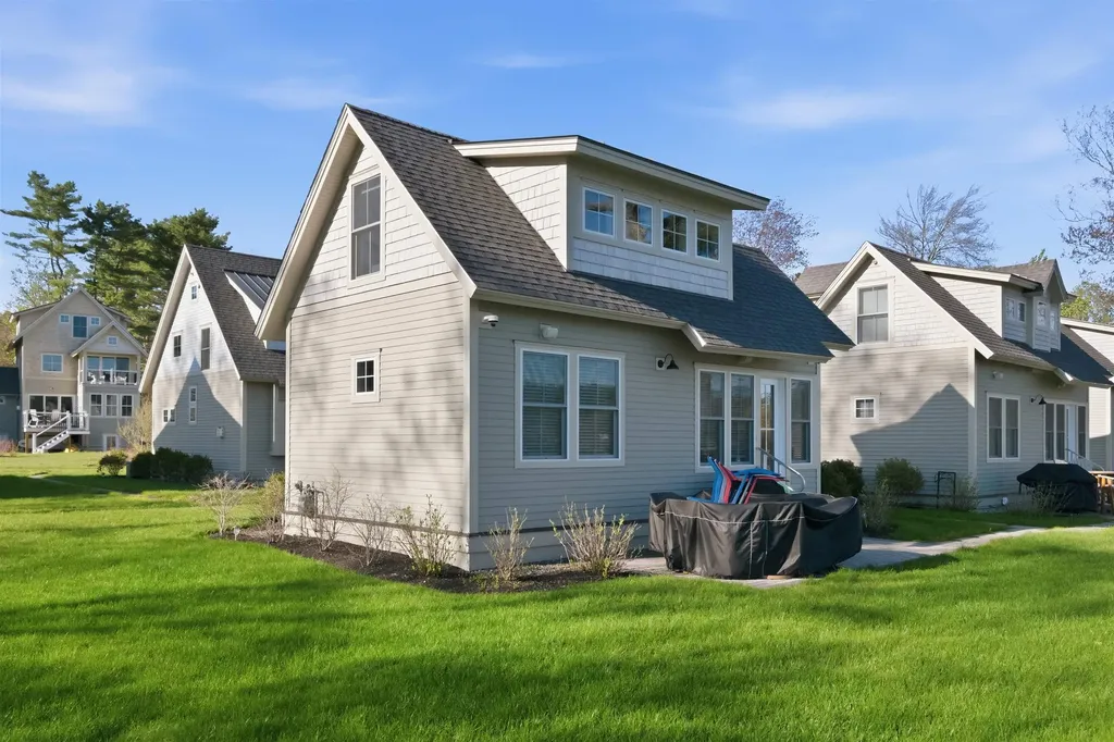 14-G Lake Shore Drive Moultonborough NH 03254