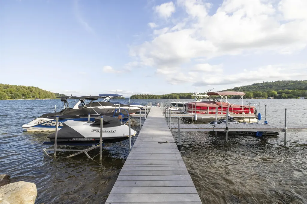 14-G Lake Shore Drive Moultonborough NH 03254