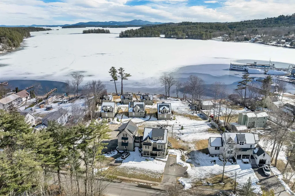 14-G Lake Shore Drive Moultonborough NH 03254