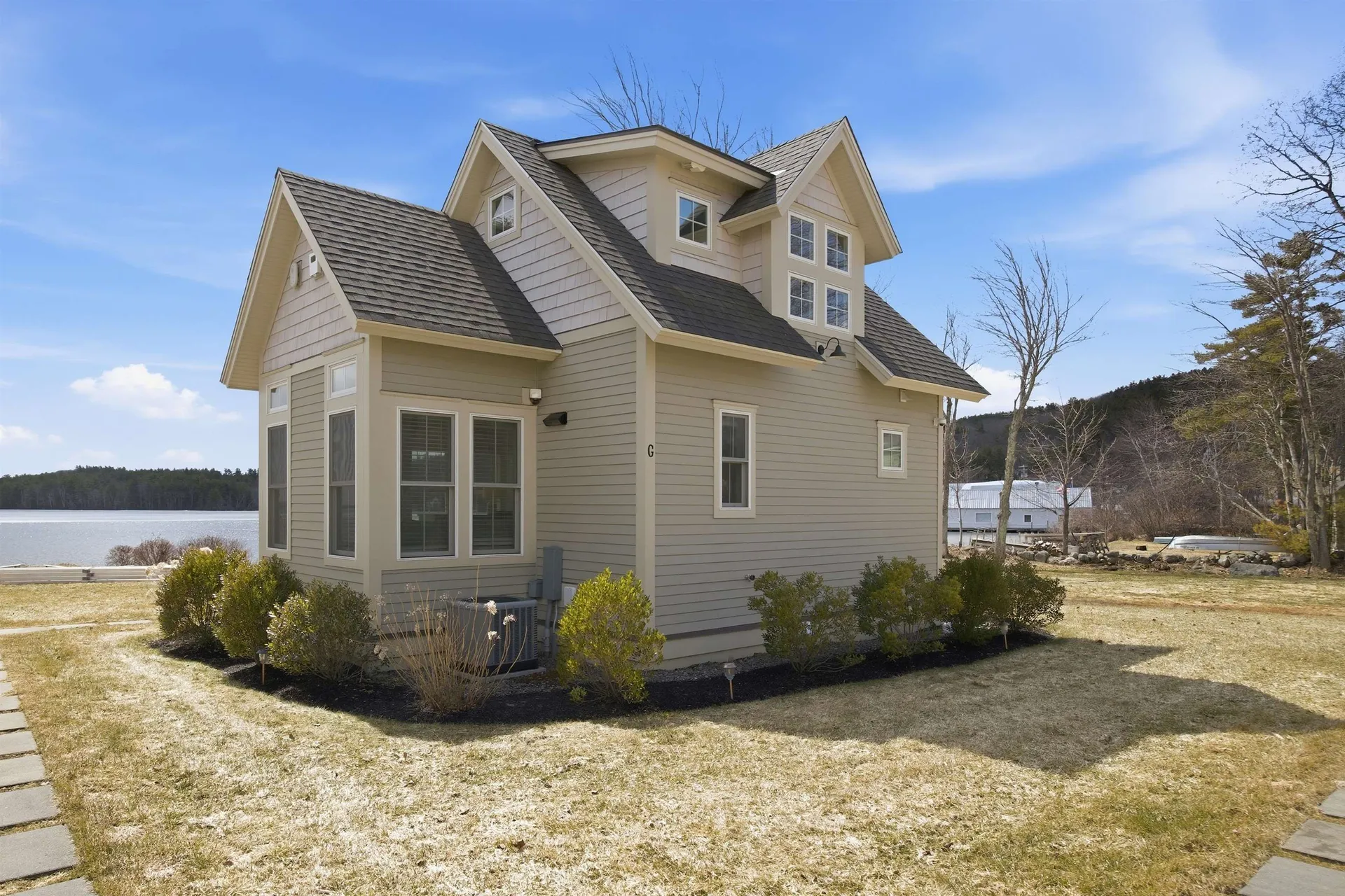 14 Lake Shore Drive Moultonborough NH 03254