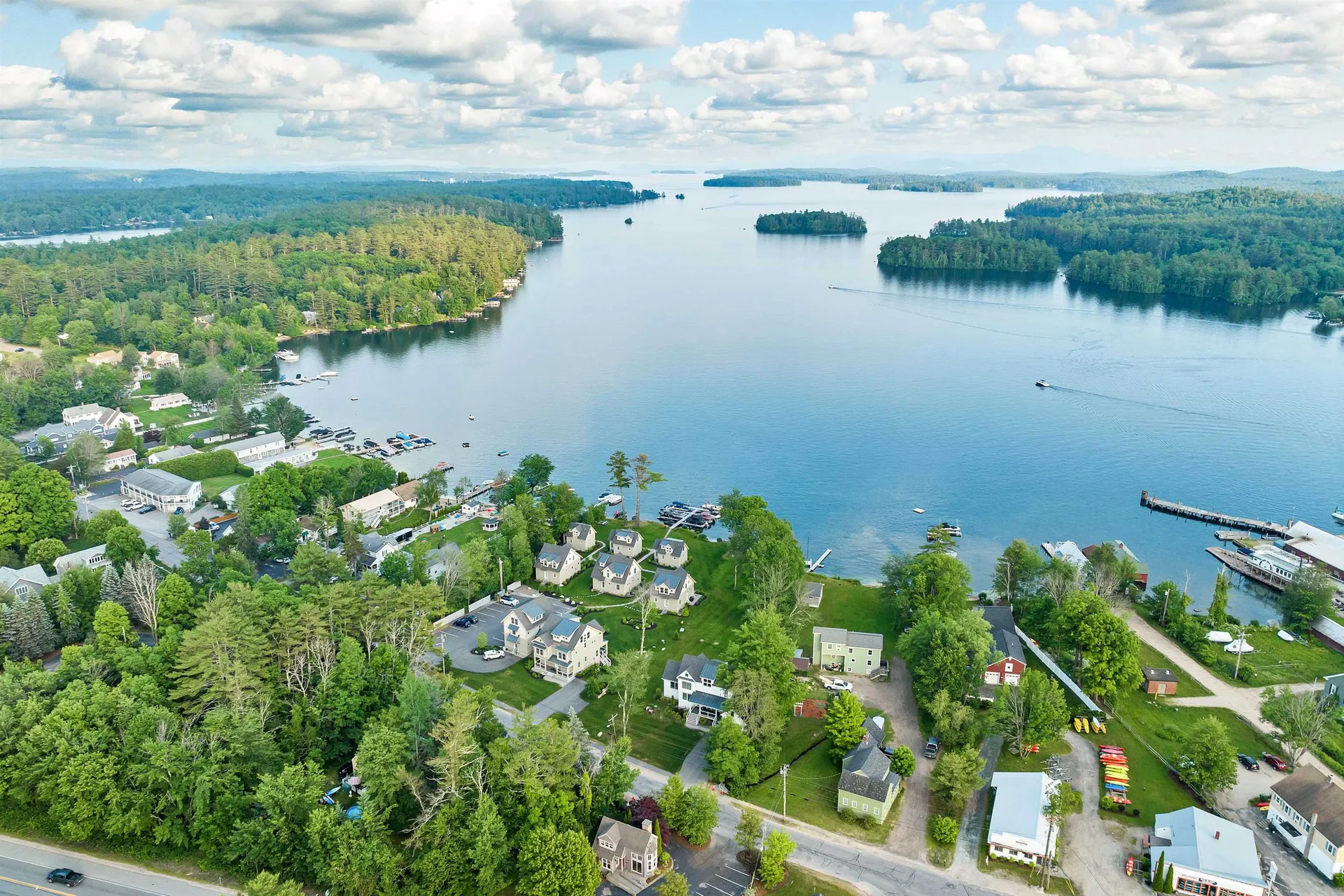 14 Lake Shore Drive Moultonborough NH 03254