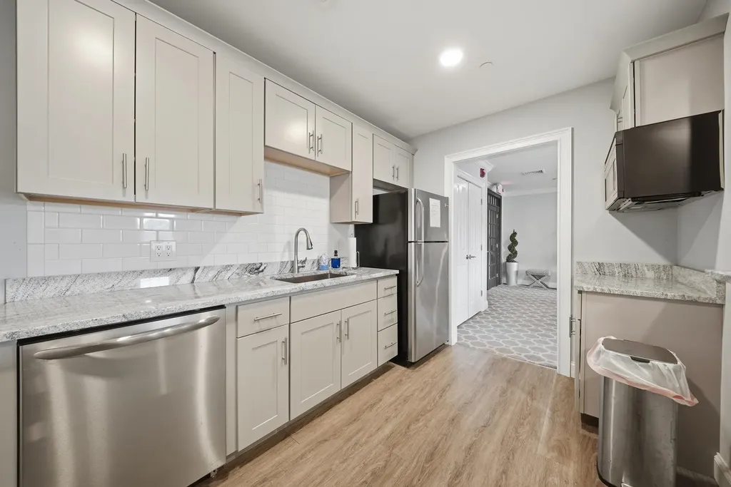 61 Acadia Lane Exeter NH 03833