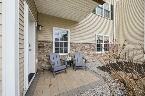 61 Acadia Lane Exeter NH 03833
