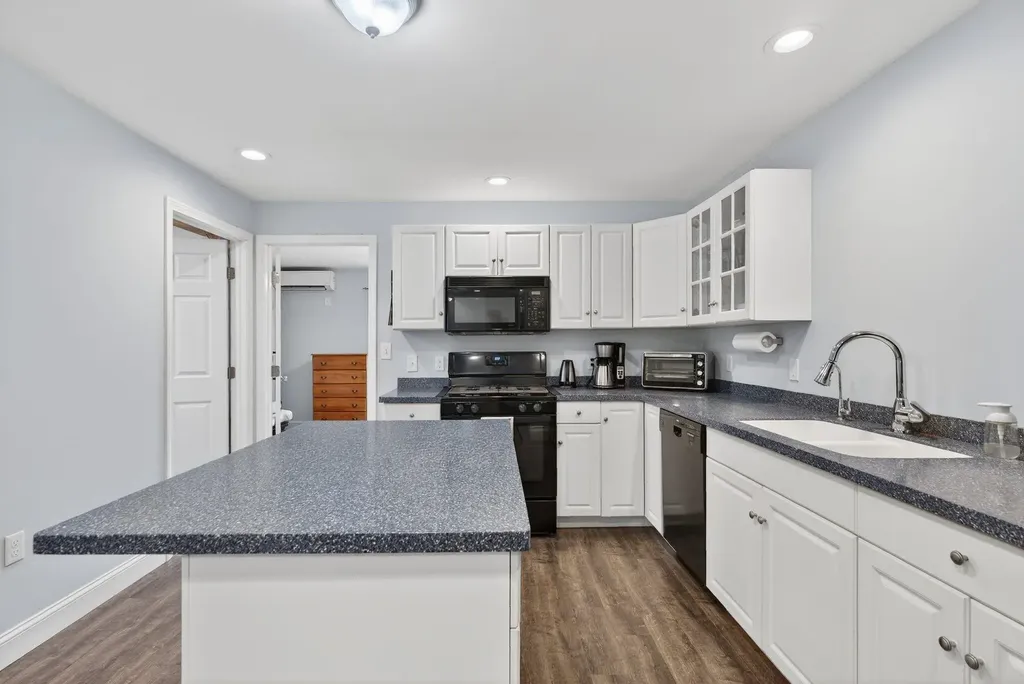 190 Blackwater Road Rochester NH 03867