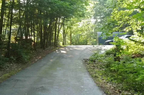 186 Carter Hill Road Concord NH 03303