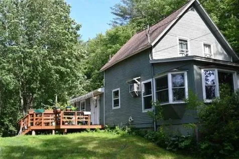 186 Carter Hill Road Concord NH 03303
