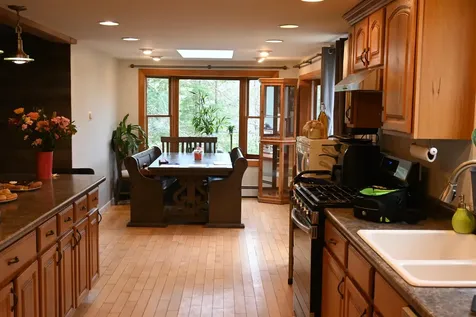 186 Carter Hill Road Concord NH 03303