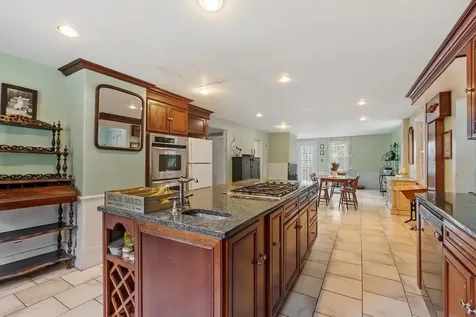 230 Hale Hill Road Swanzey NH 03446