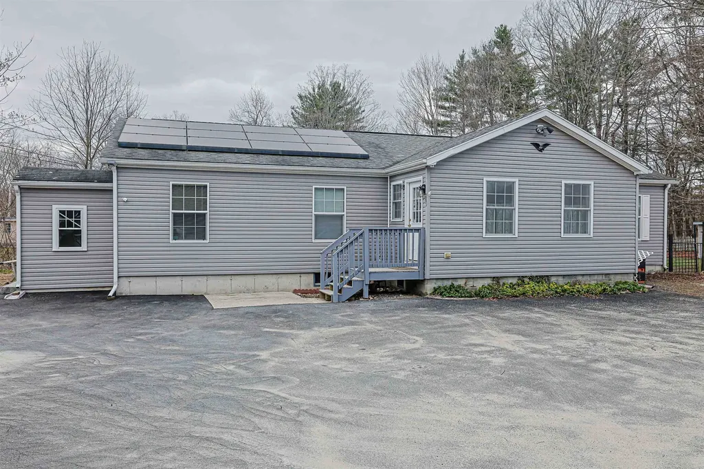 265 Lowell Street Rochester NH 03867