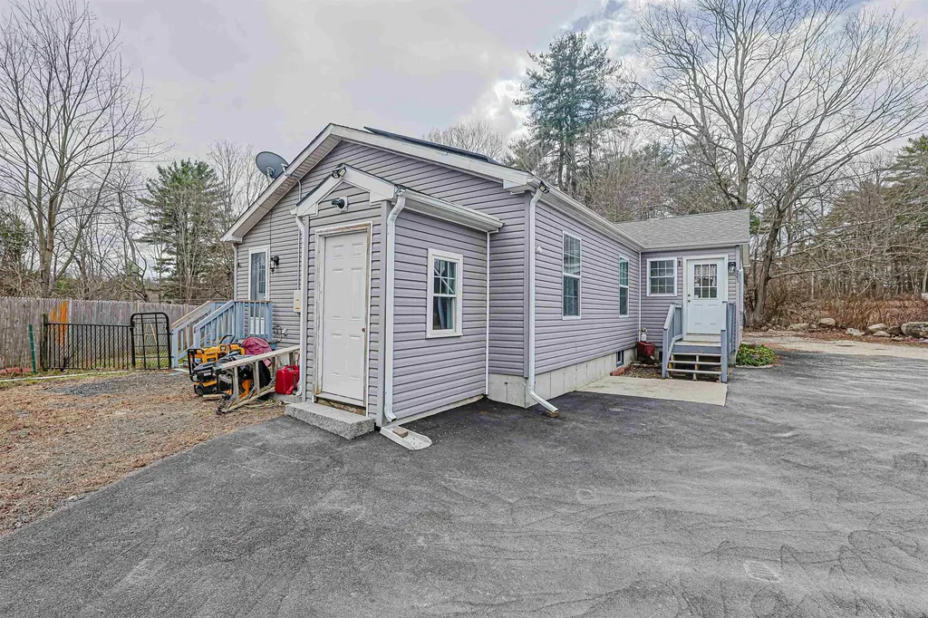 265 Lowell Street Rochester NH 03867