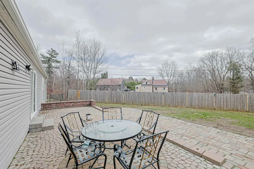 265 Lowell Street Rochester NH 03867