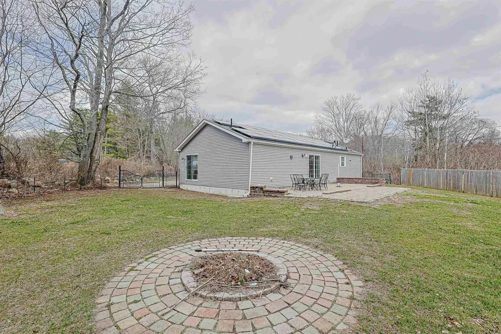 265 Lowell Street Rochester NH 03867