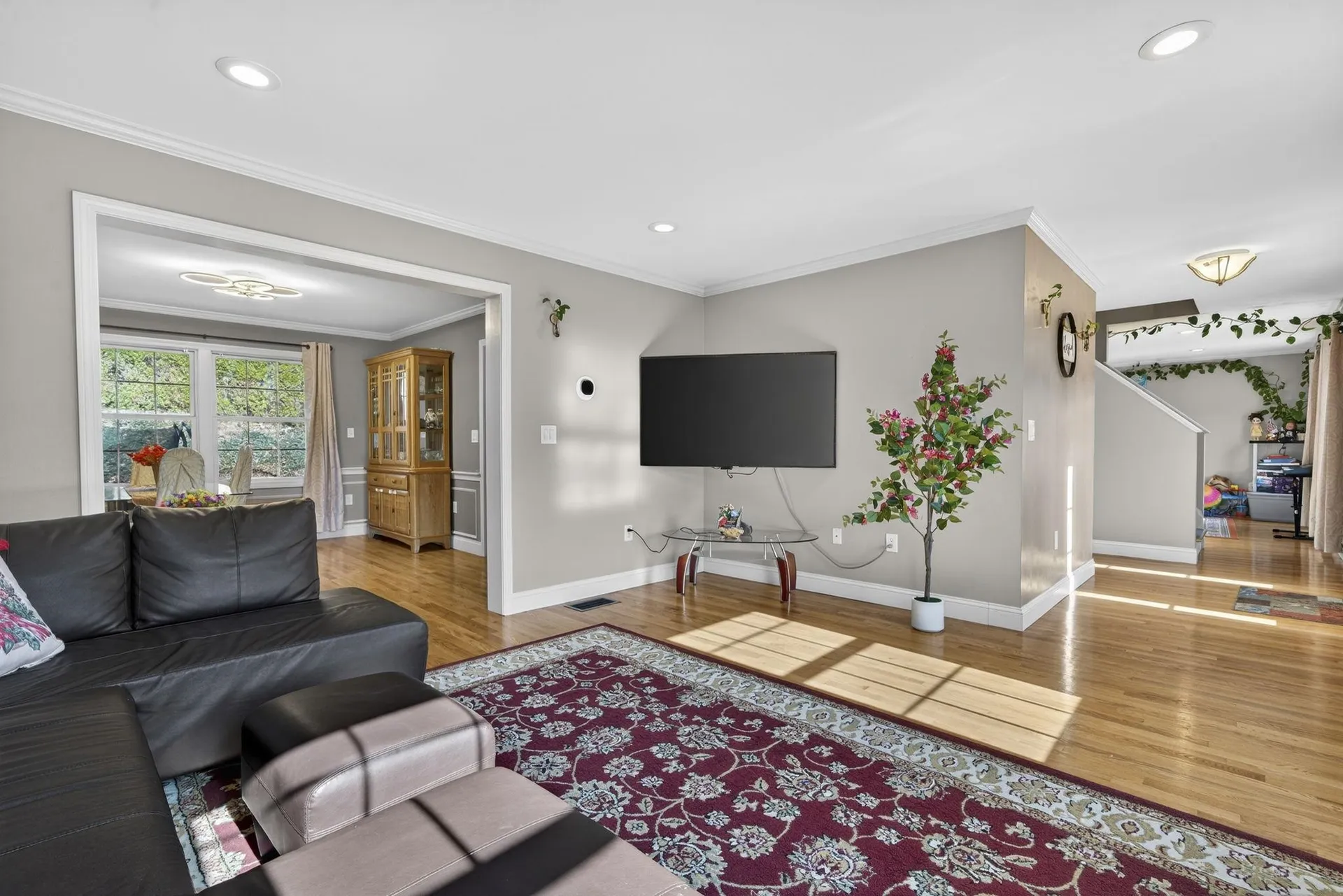 8 Katie Lane Nashua NH 03062