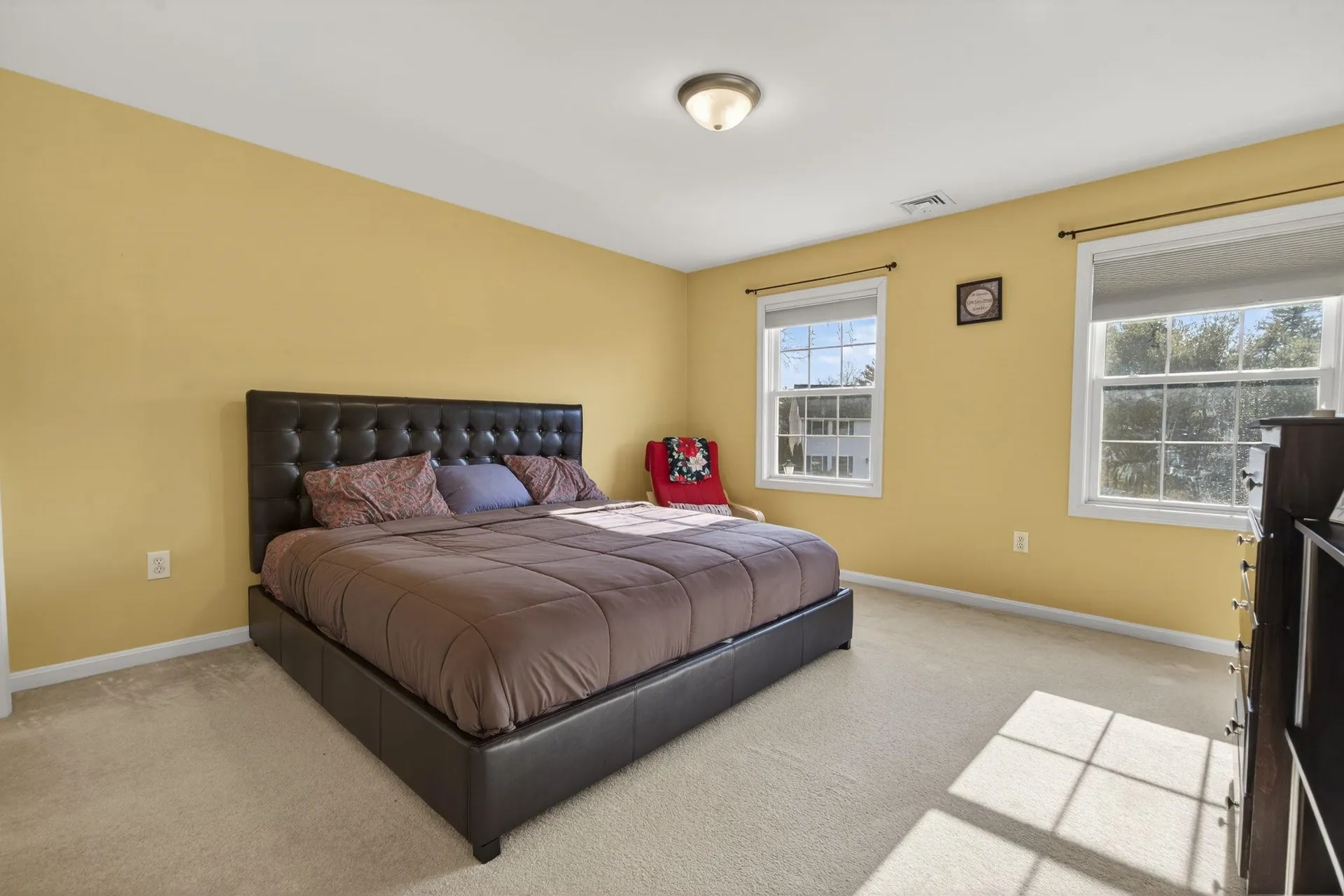 8 Katie Lane Nashua NH 03062