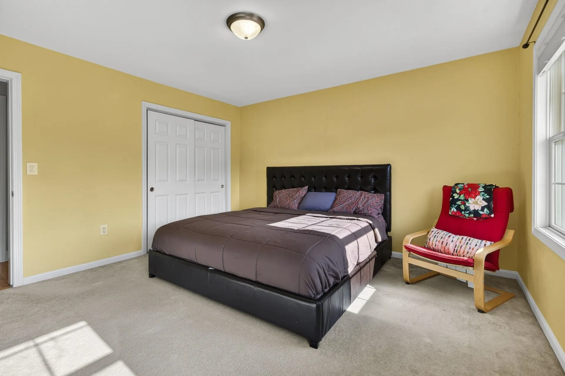 8 Katie Lane Nashua NH 03062