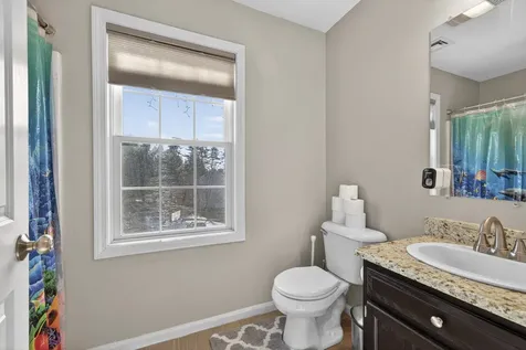 8 Katie Lane Nashua NH 03062