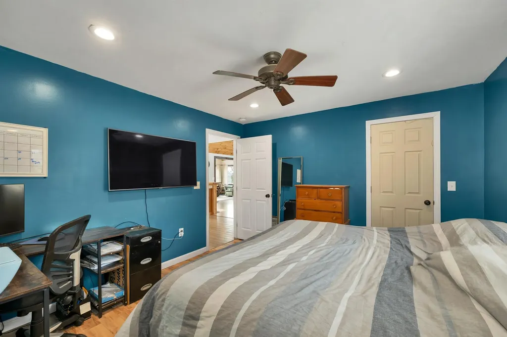 35 Susie Lane Thornton NH 03285