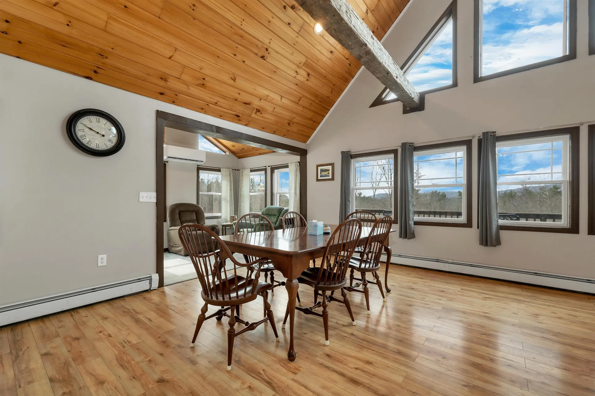 35 Susie Lane Thornton NH 03285