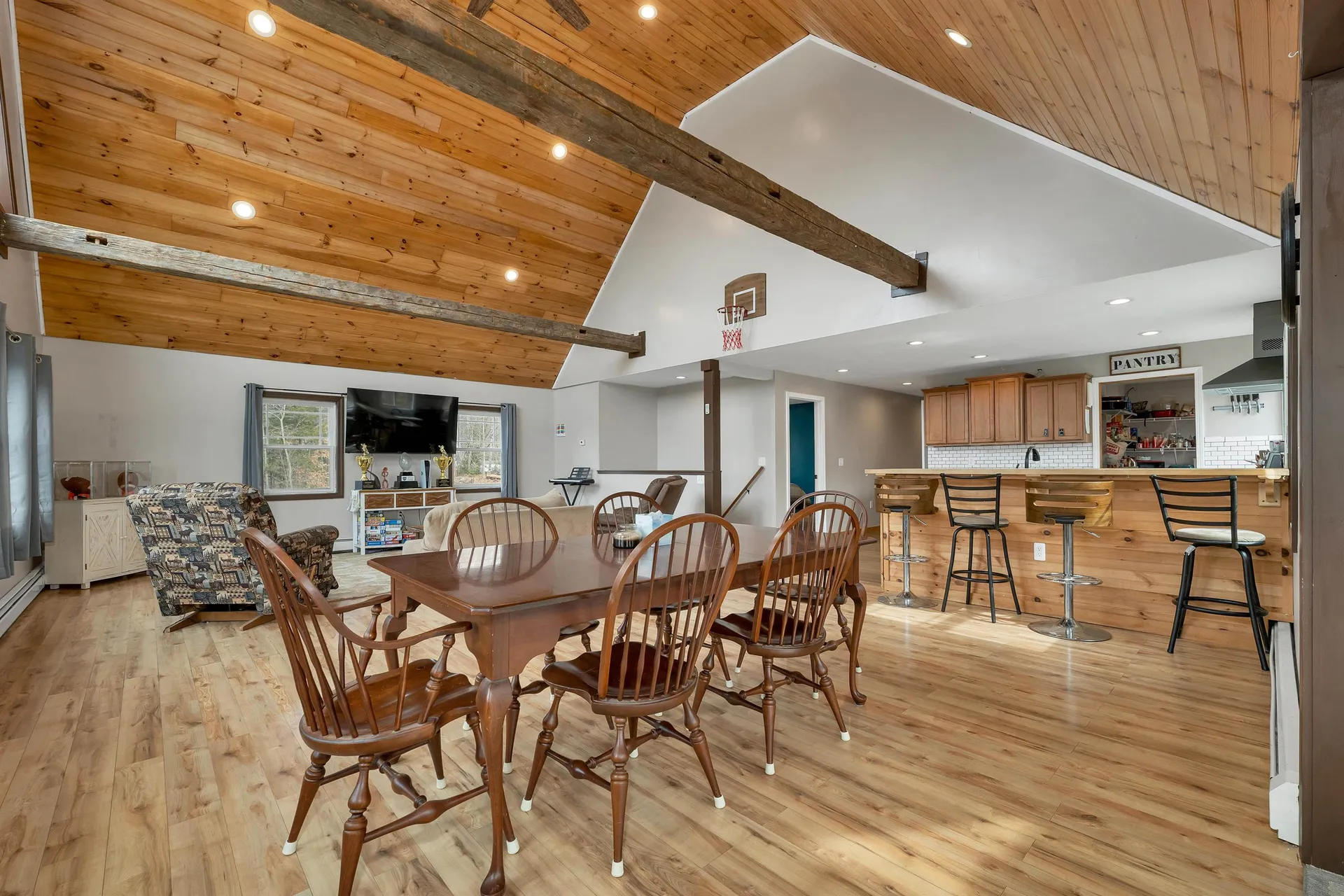 35 Susie Lane Thornton NH 03285