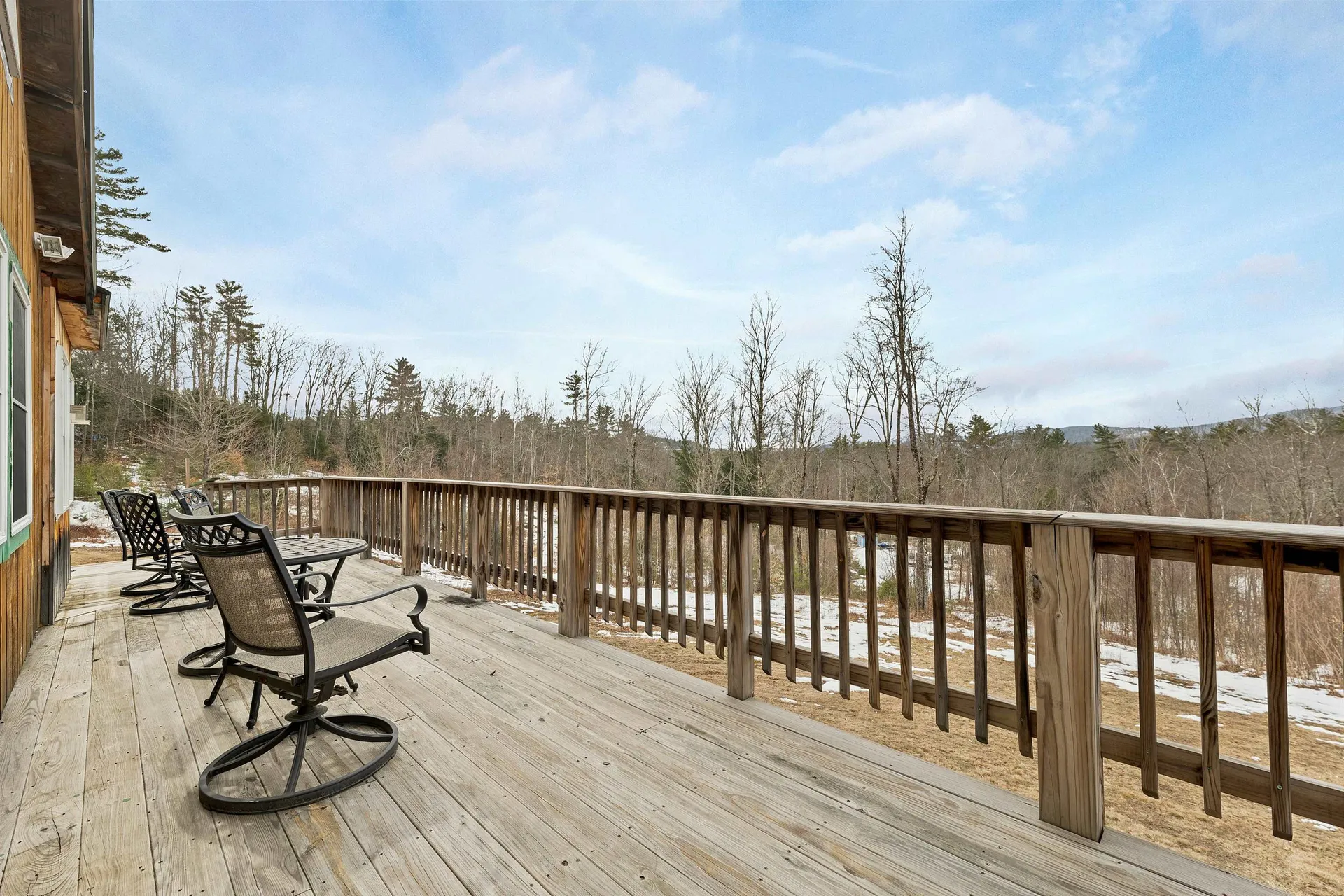 35 Susie Lane Thornton NH 03285