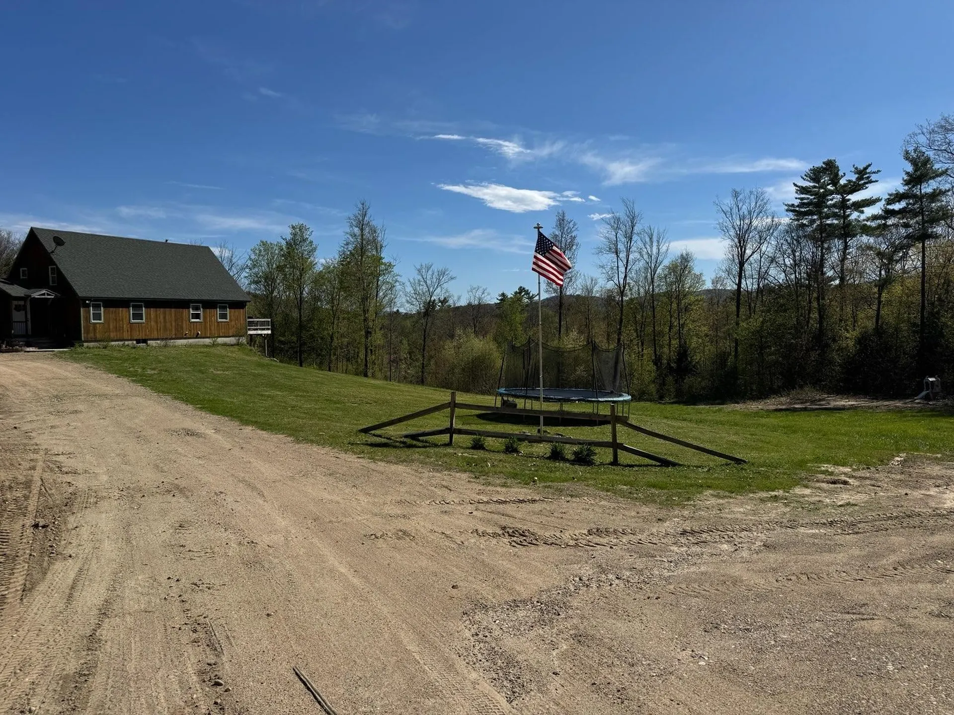 35 Susie Lane Thornton NH 03285