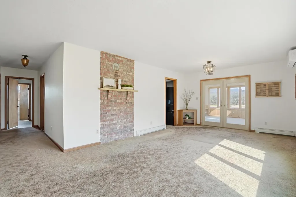 224 Silver Street Hinesburg VT 05461