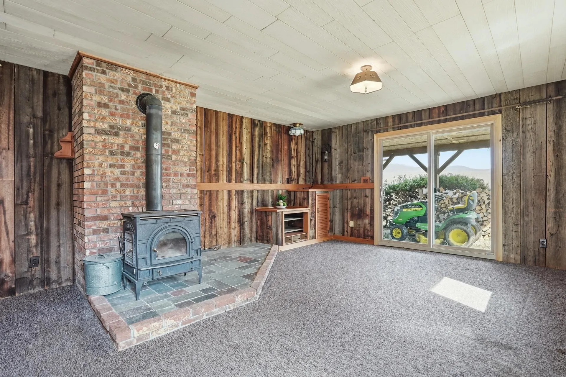 224 Silver Street Hinesburg VT 05461