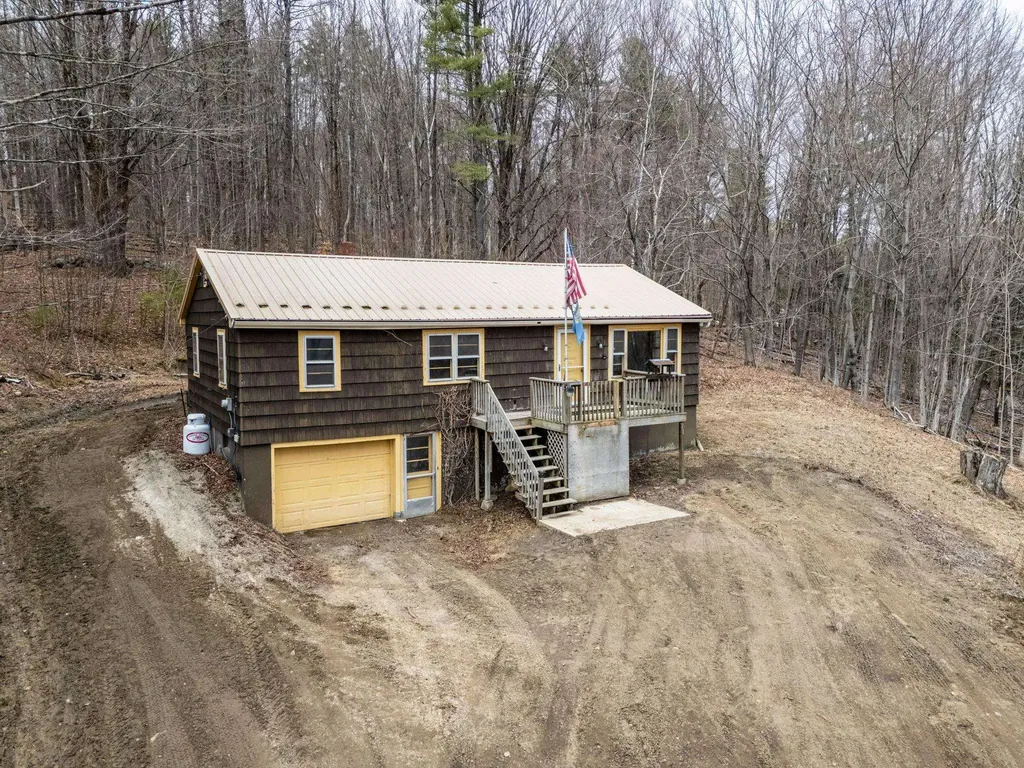 7256 Oak Hill Road Loudon NH 03307