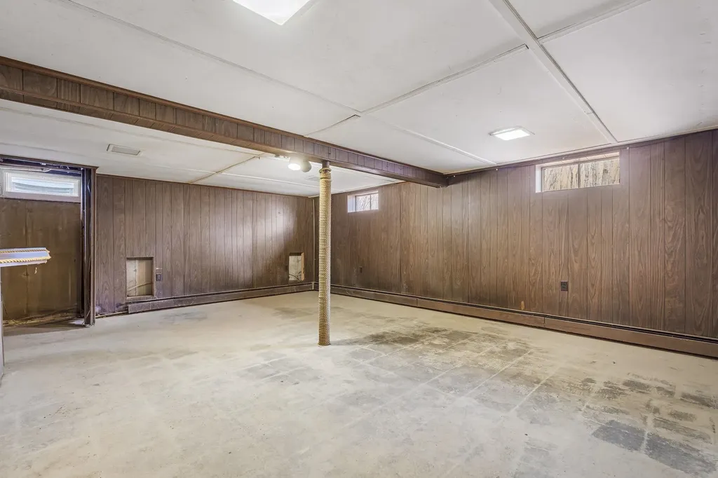 7256 Oak Hill Road Loudon NH 03307