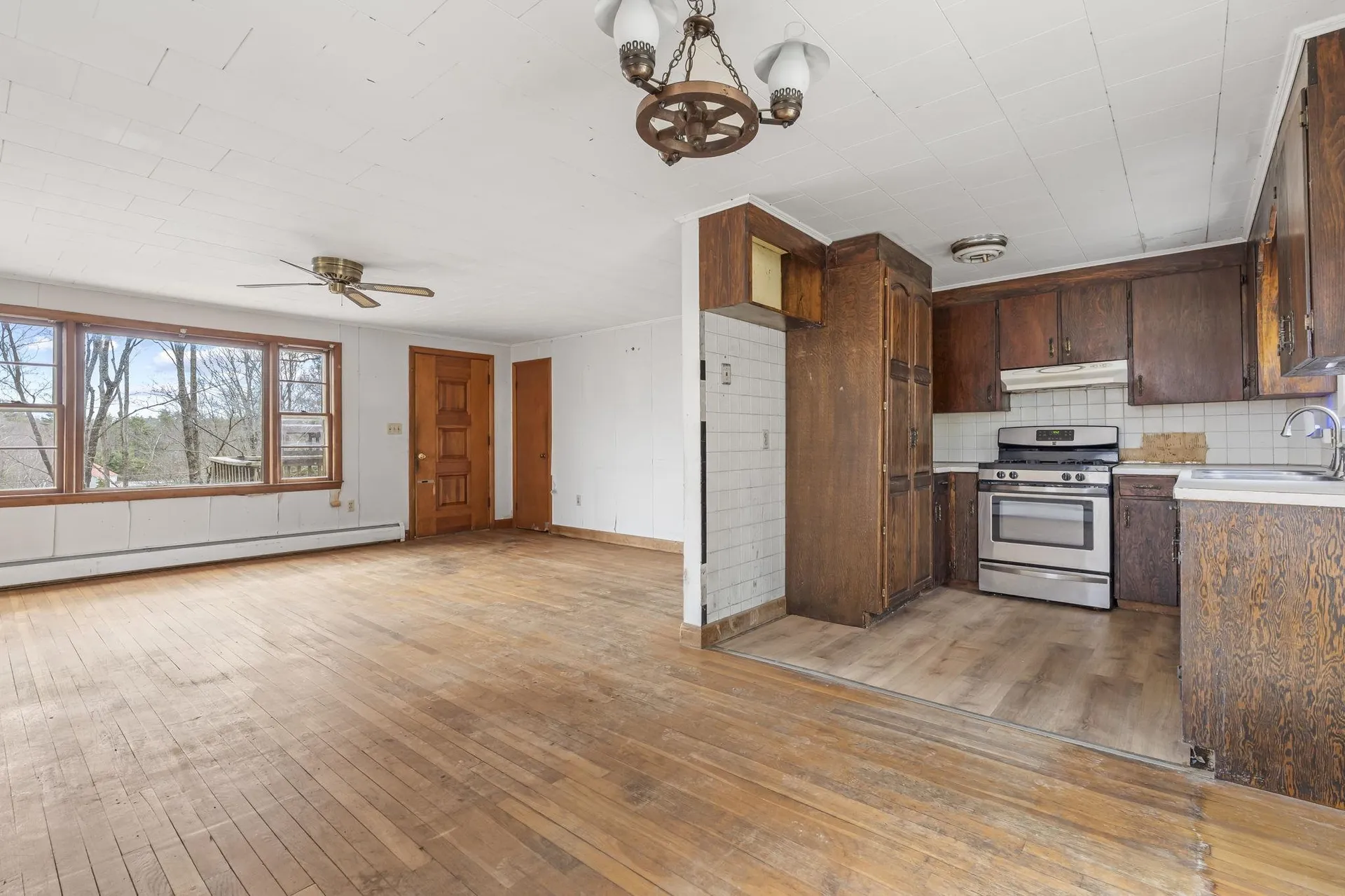 7256 Oak Hill Road Loudon NH 03307