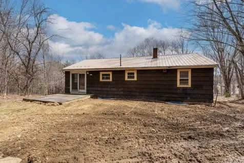 7256 Oak Hill Road Loudon NH 03307