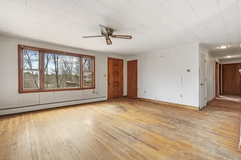 7256 Oak Hill Road Loudon NH 03307