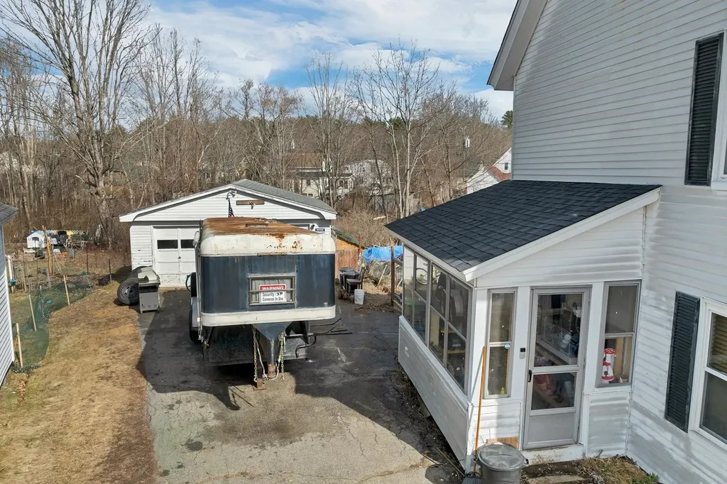 7 Maple Street Farmington NH 03835