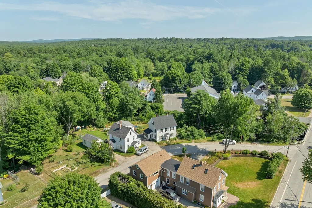 7 Maple Street Farmington NH 03835