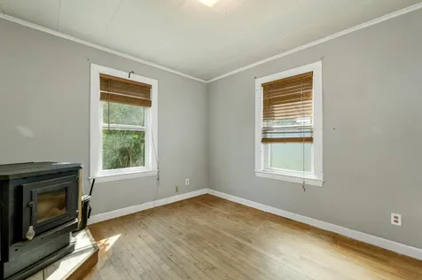 7 Maple Street Farmington NH 03835