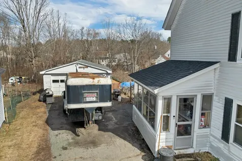 7 Maple Street Farmington NH 03835
