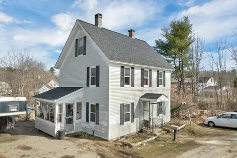 7 Maple Street Farmington NH 03835