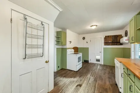 7 Maple Street Farmington NH 03835