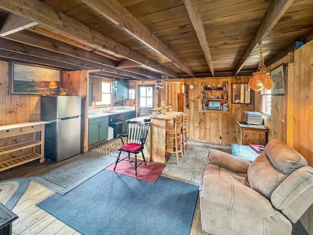 1511 East Dover Road Wardsboro VT 05355