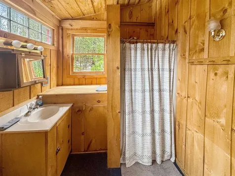 1511 East Dover Road Wardsboro VT 05355