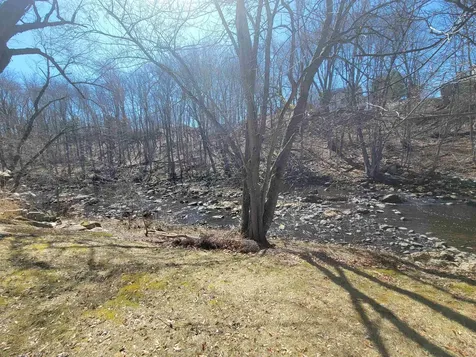 8 Mill Falls Road Pembroke NH 03275