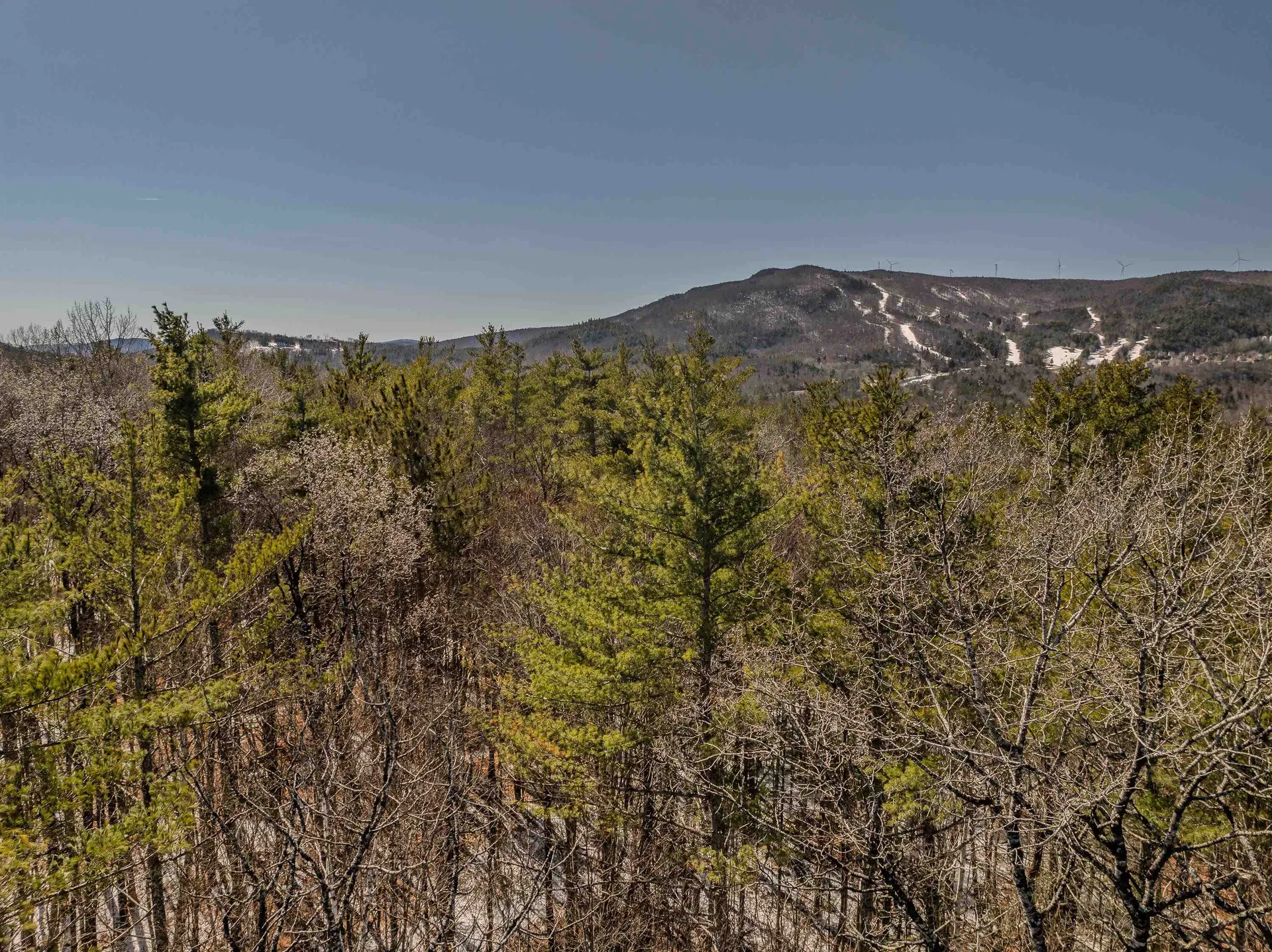 233-085 Reservoir Road Plymouth NH 03264