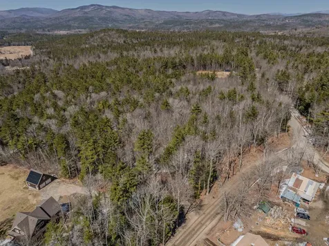 233-085 Reservoir Road Plymouth NH 03264