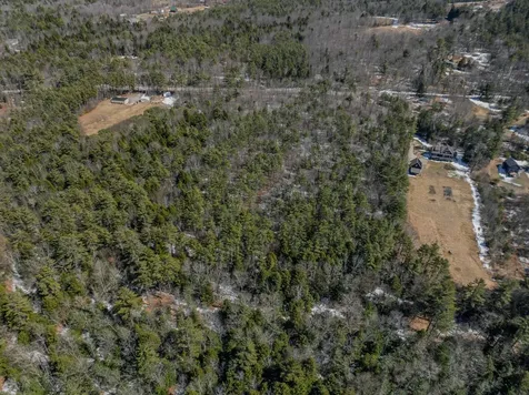 233-085 Reservoir Road Plymouth NH 03264